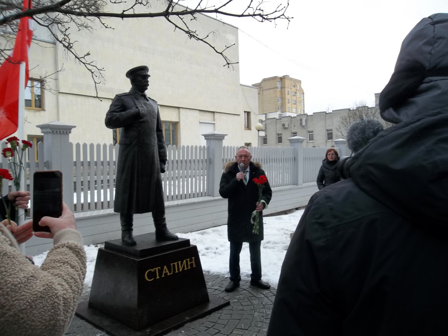 памятник Сталину
