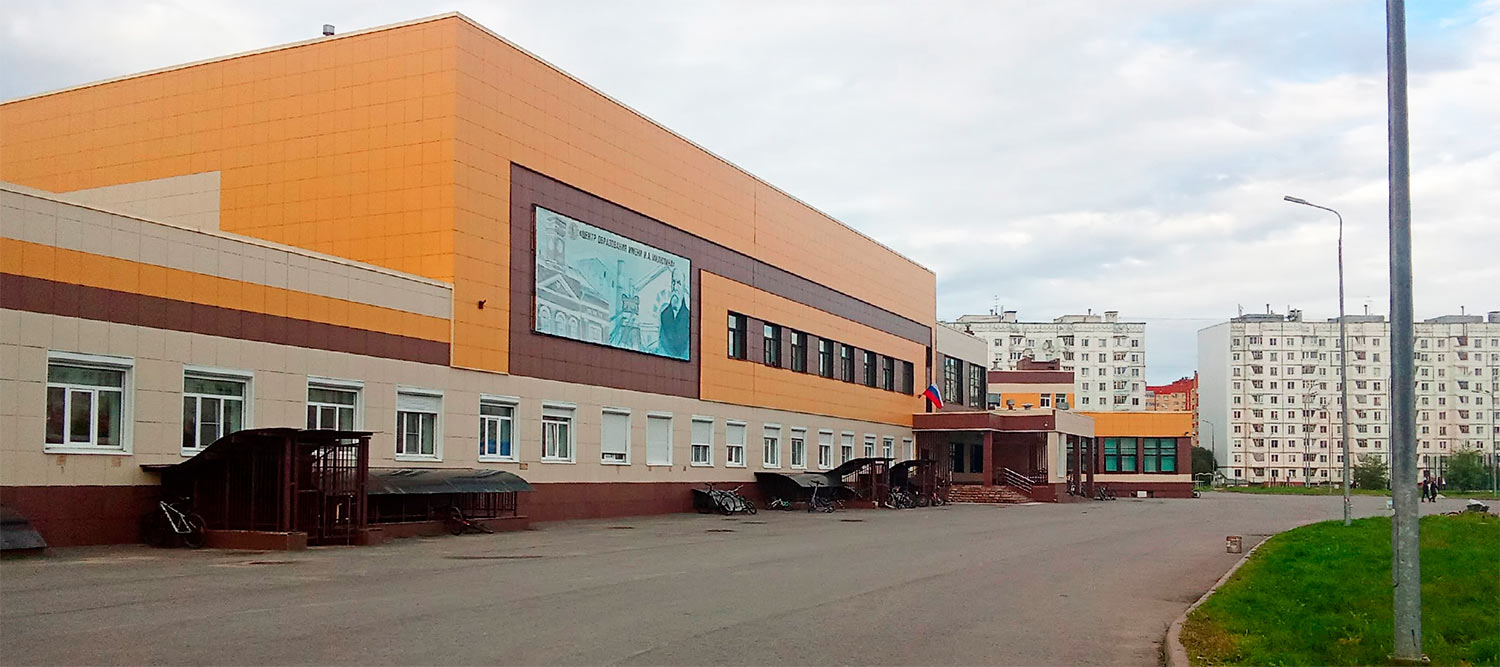 В Череповце из-за выборов отменили уроки в школах, но обязали учеников идти в театр